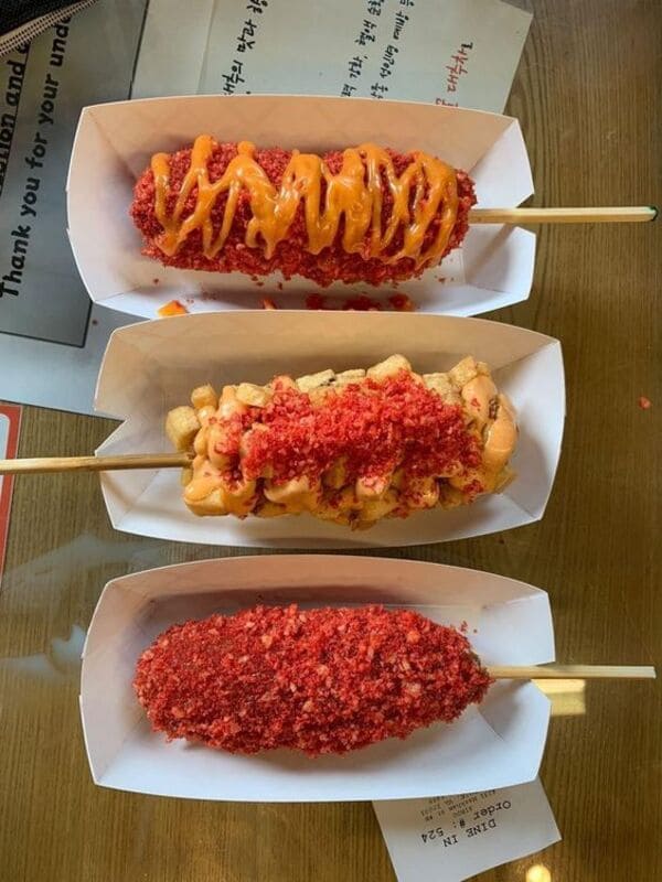 Hotdog Hàn Quốc bao nhiêu calo?